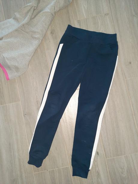 Teplakova suprava 128/134, 128