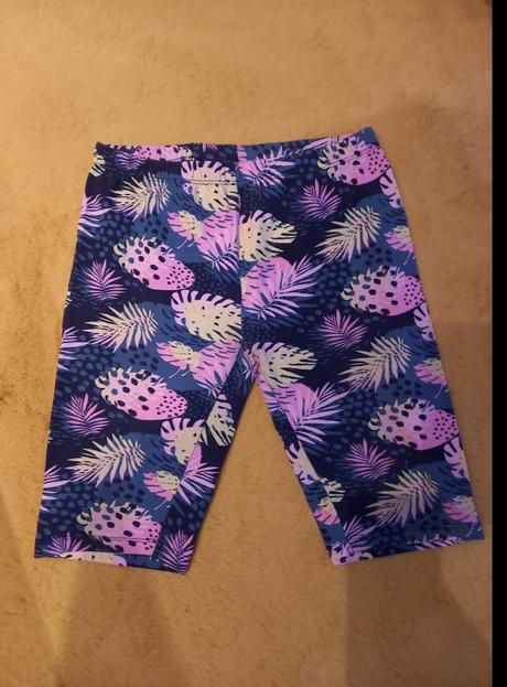 Šortky, reserved,152