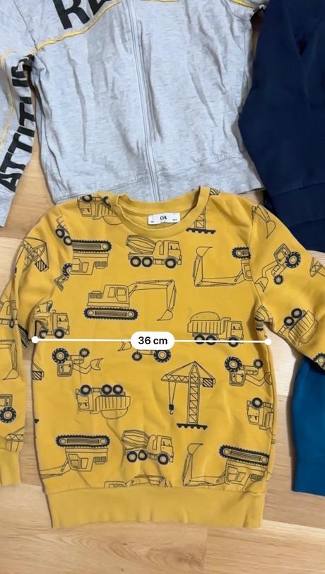 Mikiny 4 ks, c&a,140