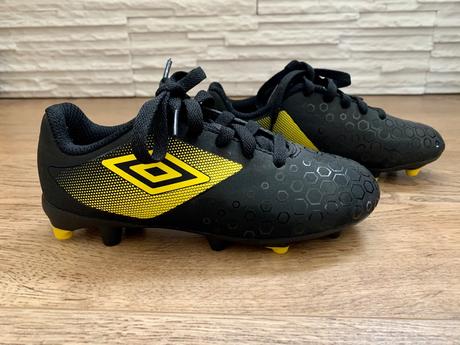 Kopačky umbro, 31