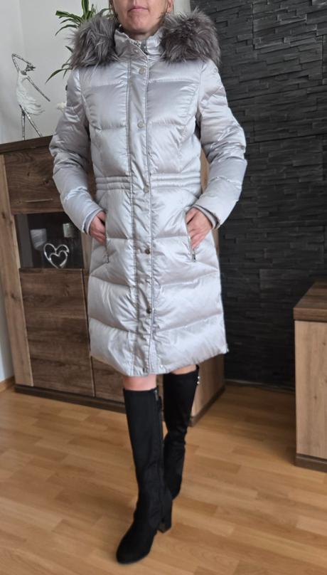 Dámska perová bunda veľ.38, c&a,m