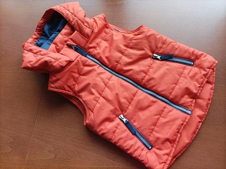 Oranžová vesta, kiki&koko,104