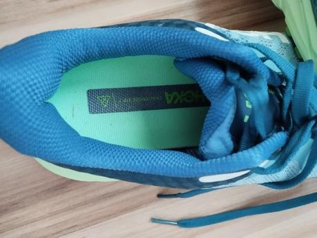 Tenisky hoka, 40