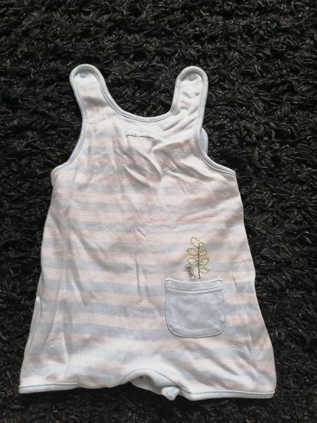 Overál, marks & spencer,62