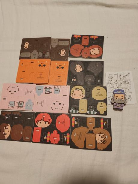 Sada papierových postavičiek, 