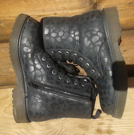 Čižmy reserved, reserved,36