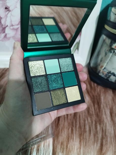 Paletka huda beauty, 
