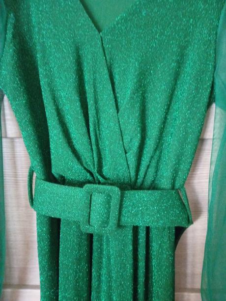 Spoločenské šaty, m