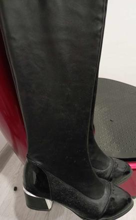 Čižmy s elastickou sárou, 40