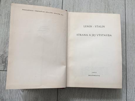 Kniha strana a jej vystavba 1953,