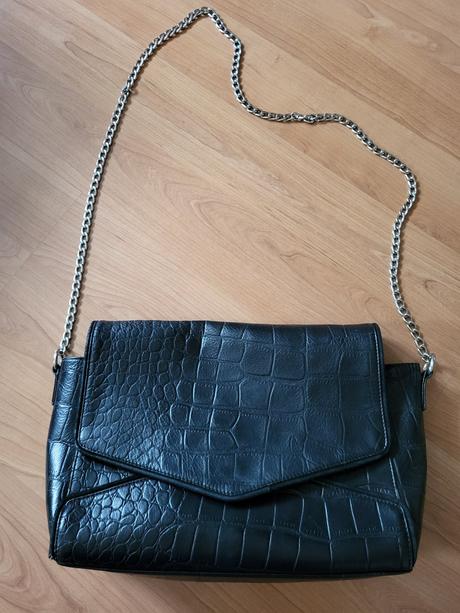 Kožená kabelka urban code,