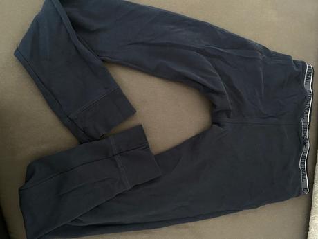 Teplé nohavice, 158