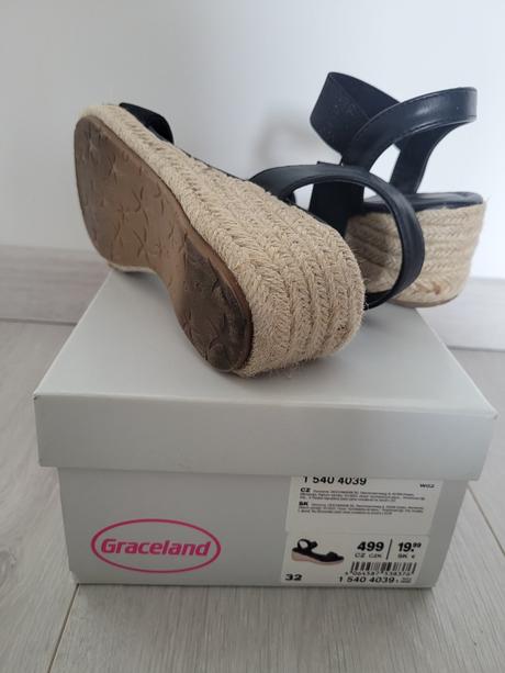 Sandálky, deichmann,32