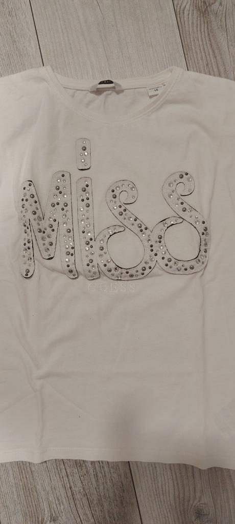 Tričko guess, guess,152