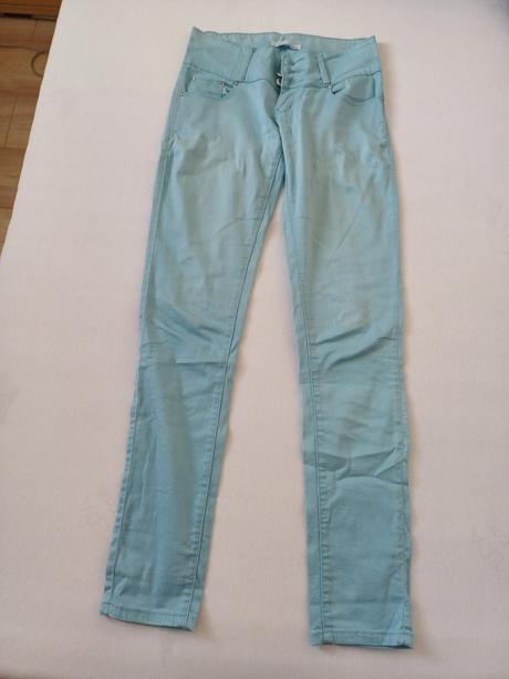 Svetlomodre nohavice, 26