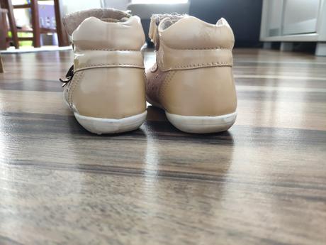 Topanky, bambulini,23