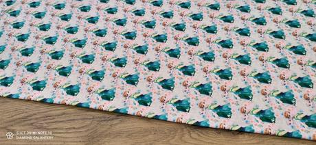 Teplákovina -anna, elsa- cena za 10 centimetrov,