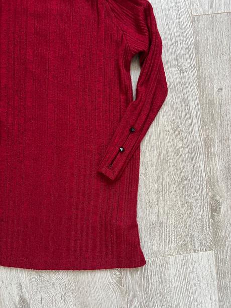 Vrubkovane bordo saty, reserved,122