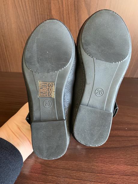 Balerinky znacky jili, 26