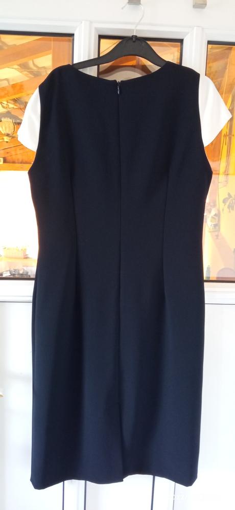 Spoločenské šaty, 40