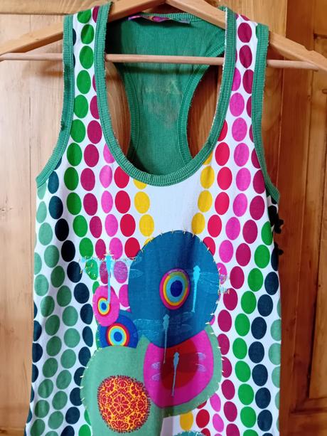 Krásne tielko s vážkami, desigual,m