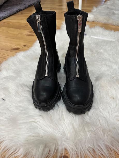 Členkové čižmy, stradivarius,38