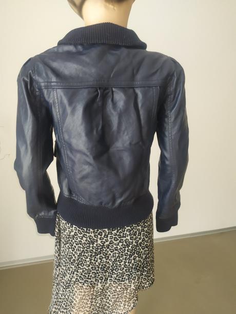 552 kozenkov modra bundicka, s