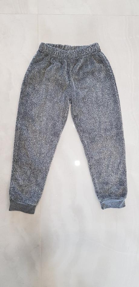 Tepláky zn. c&a - v. 122/128, c&a,128