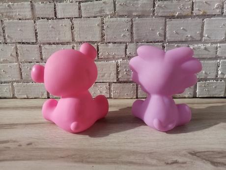 Detské baby pískacie hračky- kniha, macík a levík,