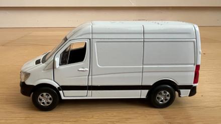 Dodávka značky mercedes, 