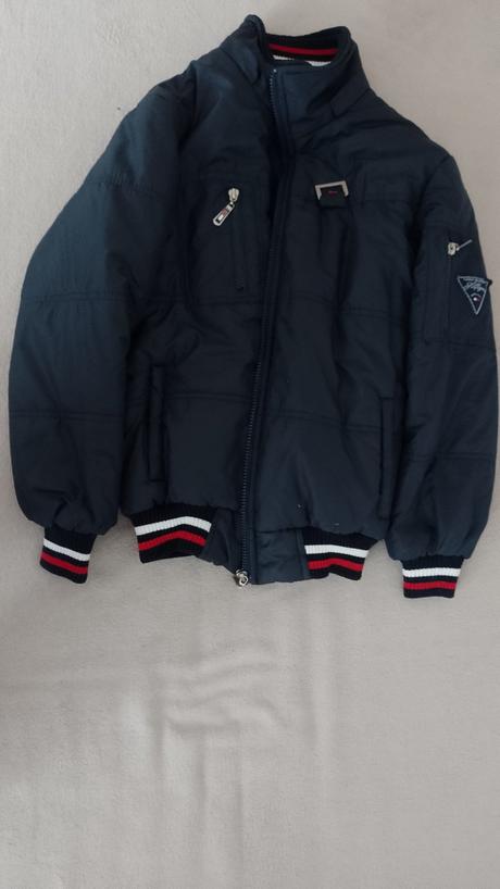 Vetrovka, tommy hilfiger,140