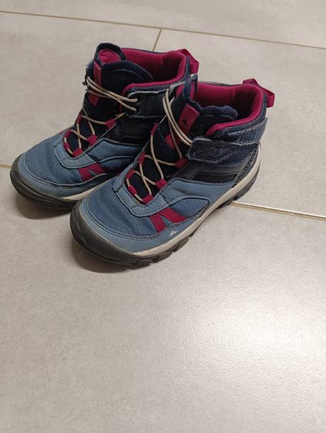 Turistické topánky, 28