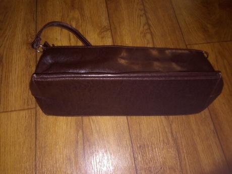 Hneda elegantna kabelka top stav, 