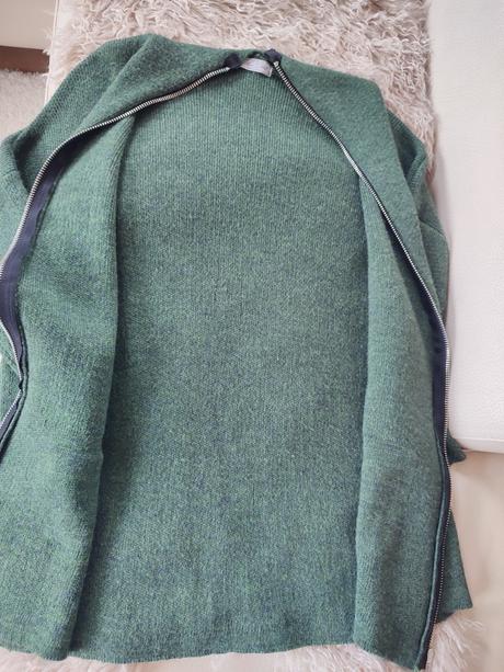 Dámsky sveter (kardigan), s