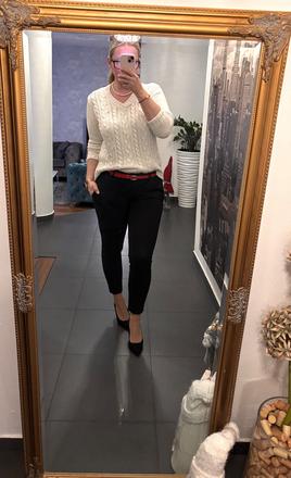 Vzorovaný dámsky sveter v. m, l