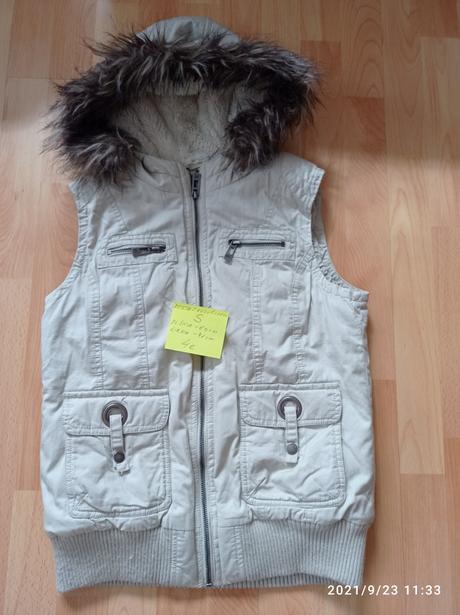 Vesta s kožušinkou  s, s