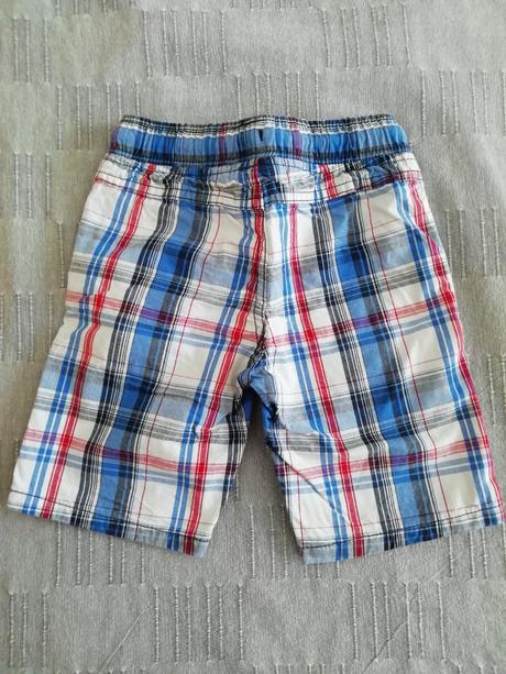 Dvojbalenie šortiek, 2x oblečené, c&a,104