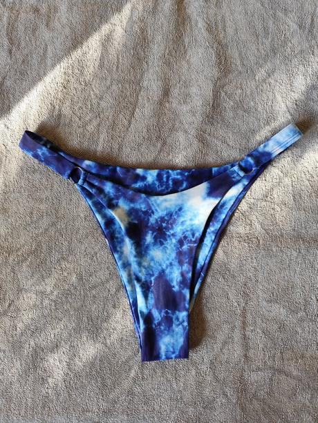 Modro biele plavkové bikiny, veľ. l, nepoužíté, l