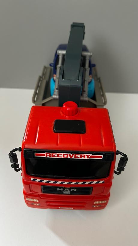 Dickie - odťahové auto,