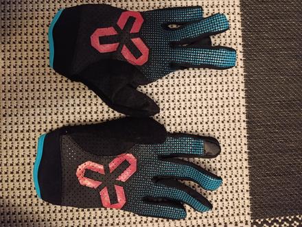 Rukavice ctm, 