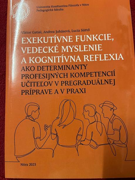 Predám knihu exekutívne funkcie, vedecké myslenie.,