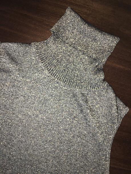 Zlato-čierny roláčik, s