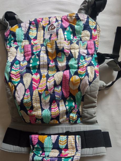 Ergonomický nosič, rischino