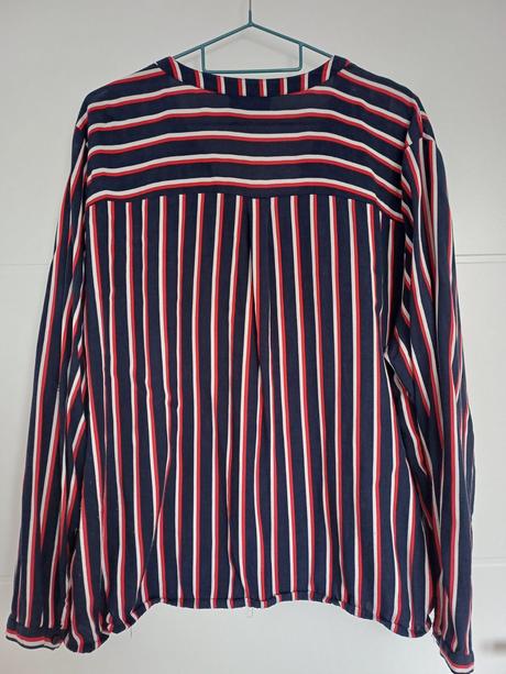 Dámska modrá pásikavá blúzka, kik,48