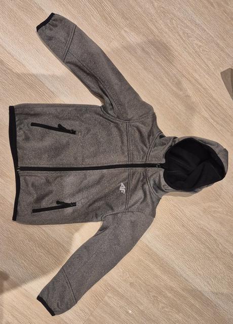 Softshellova bunda, 122