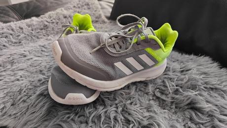 Tenisky adidas, adidas,37