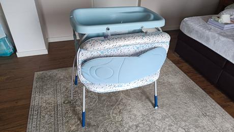 Prebaľovací pult s vaničkou, 