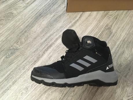 Trekingova obuv, adidas,32