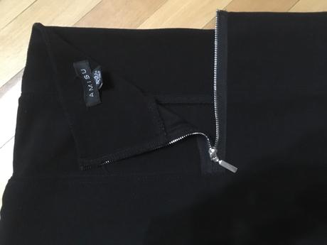 Čierna minisukňa, amisu,m