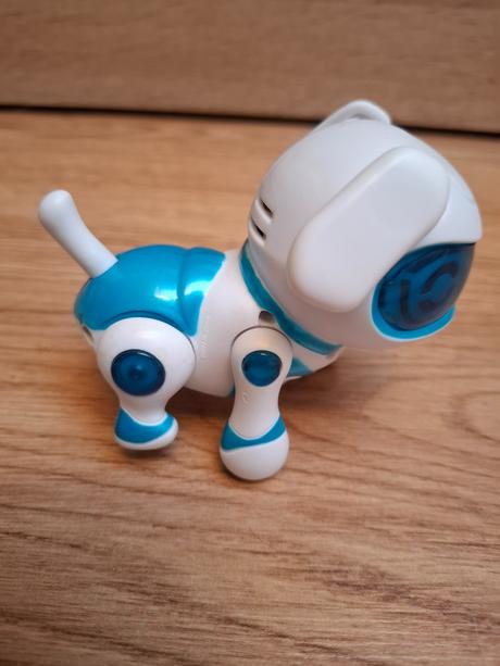Robotický psík šteniatko,